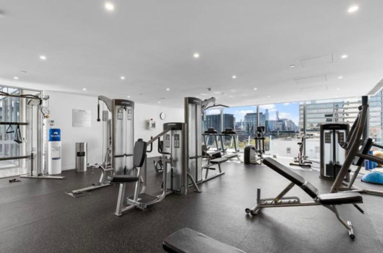 The Fawkner Apartment Bay-View Pool/Gym Free Parking Melbourne Exterior photo