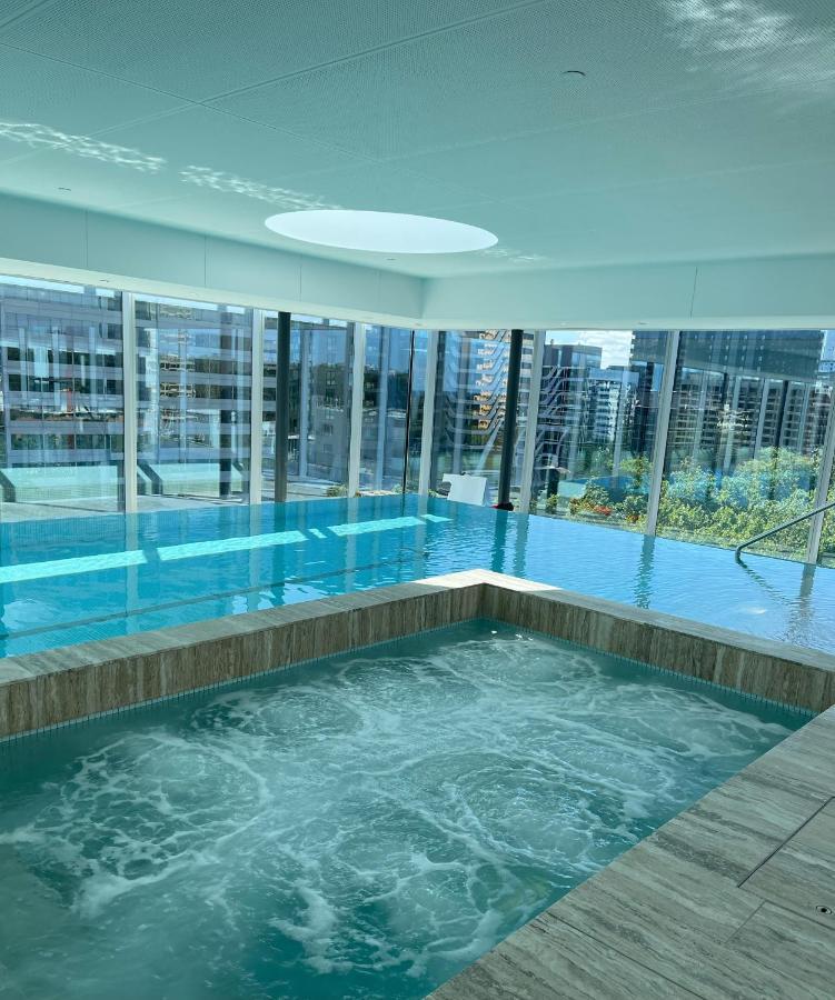 The Fawkner Apartment Bay-View Pool/Gym Free Parking Melbourne Exterior photo